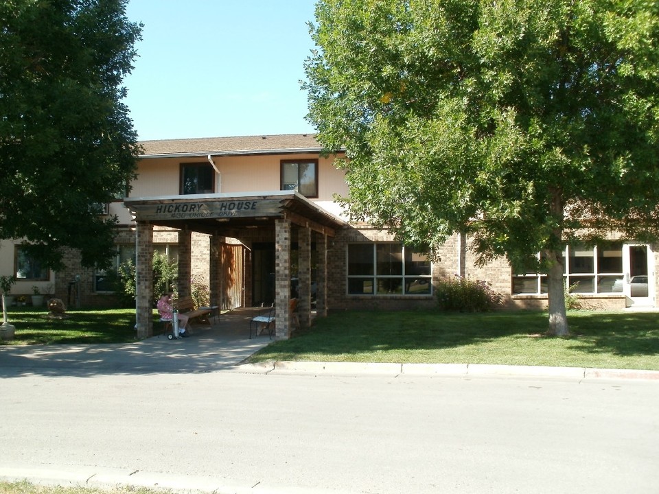 Hickory House in Spearfish, SD - Building Photo