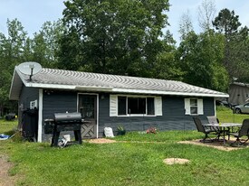 8590 Legion Ln in Springbrook, WI - Building Photo