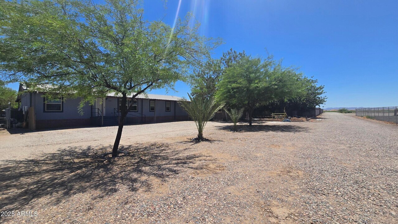 7408 S 197th Dr in Buckeye, AZ - Building Photo