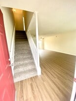 692 Cabot Way in Napa, CA - Building Photo