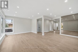 135 Waterloo Ave in Toronto, ON - Building Photo - Building Photo