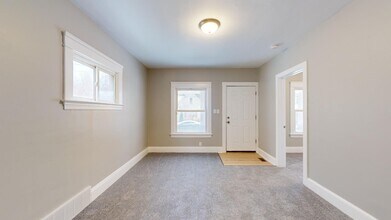 3465 W 56th St in Cleveland, OH - Building Photo - Building Photo