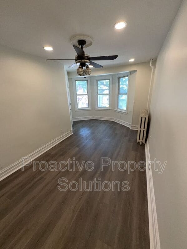 934 Walnut St in Allentown, PA - Building Photo - Building Photo
