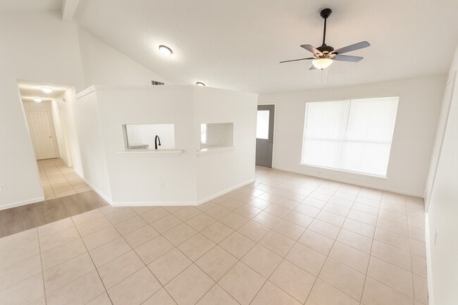 2503 Ironclad Dr in League City, TX - Building Photo - Building Photo