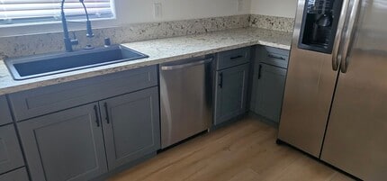 1804 Helen Ave in North Las Vegas, NV - Building Photo - Building Photo