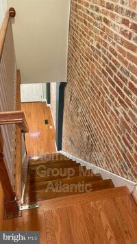 614 Archer St photo'