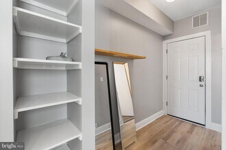 1932 15th St NW, Unit 2 in Washington, DC - Building Photo - Building Photo