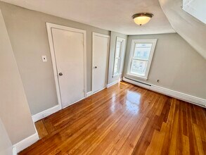 42 Playstead Rd in Malden, MA - Building Photo - Building Photo