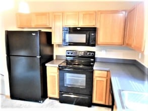 9200 Strawser St in Orient, OH - Building Photo - Building Photo