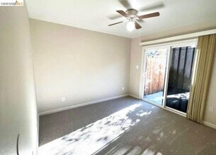 511 W 5th St in Antioch, CA - Building Photo - Building Photo