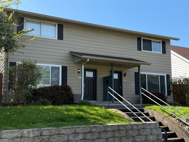 3827 N Vancouver Ave in Portland, OR - Building Photo - Building Photo