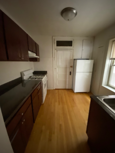 2817 W Berteau Ave, Unit 3