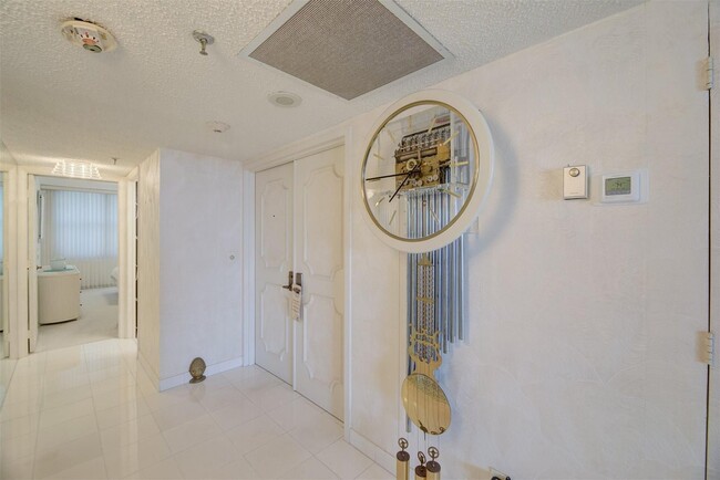 4600 S Ocean Blvd in Highland Beach, FL - Building Photo - Building Photo