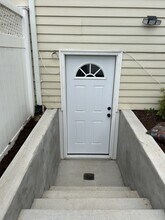 47 Sequoia Dr, Unit A in Coram, NY - Building Photo - Building Photo