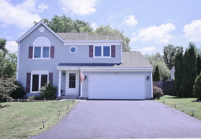 property at 2022 Redwood Dr