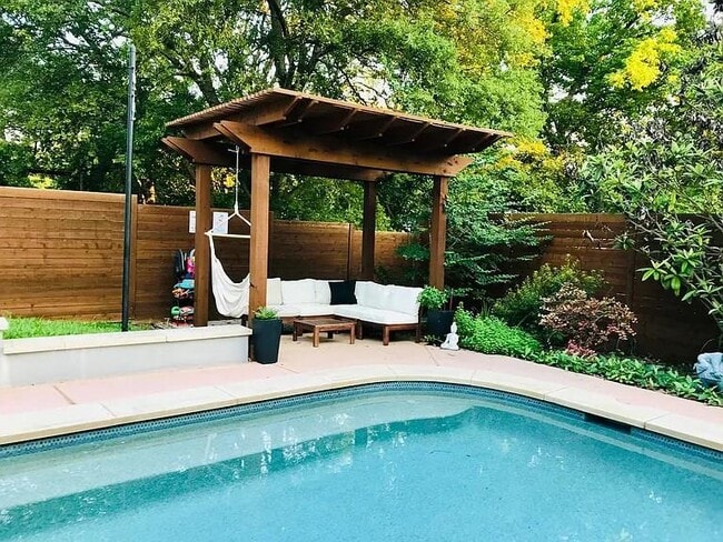 2305 Comburg Castle Way in Austin, TX - Building Photo - Building Photo