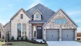 333 Cowling Dr in Little Elm, TX - Building Photo