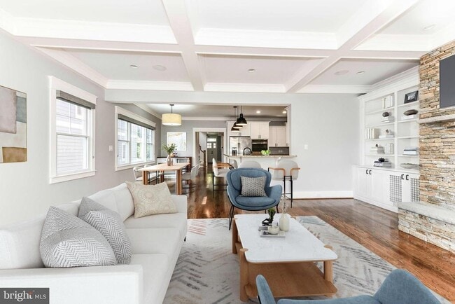 1921 N George Mason Dr in Arlington, VA - Building Photo - Building Photo