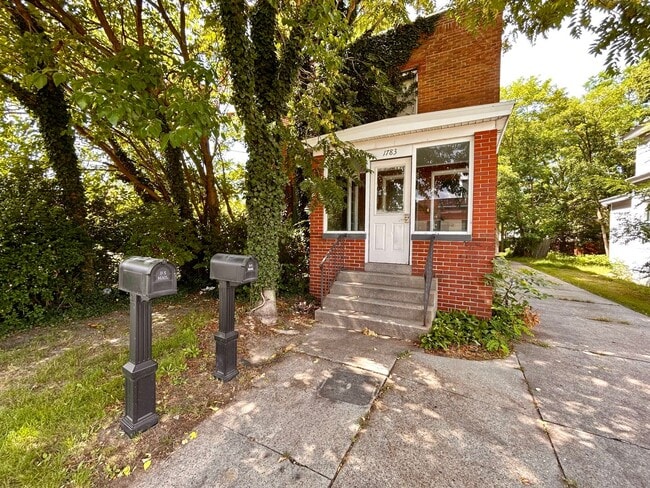 property at 1783 Sanford St