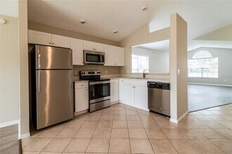 2826 Delcrest Ct in Orlando, FL - Building Photo - Building Photo