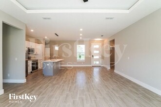 51 Inconnu Dr in Poinciana, FL - Building Photo - Building Photo