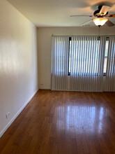 219 N Grace Ave in Park Ridge, IL - Building Photo - Building Photo