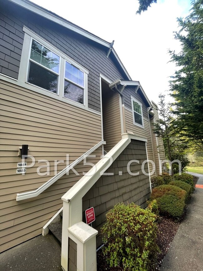 1851 McNeil Cir in Dupont, WA - Building Photo - Building Photo