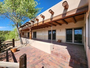 4 Palentine Rd in Santa Fe, NM - Building Photo - Building Photo