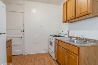 3408 W Berteau Ave in Chicago, IL - Building Photo - Building Photo