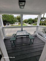 16 S Primrose Dr in Orlando, FL - Building Photo