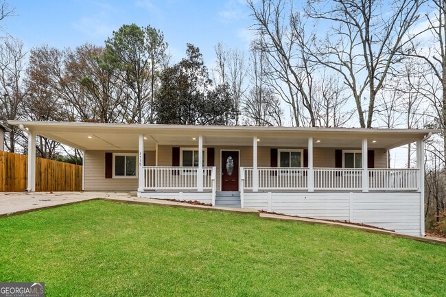 3539 Meadowview Dr in Lithia Springs, GA - Building Photo - Building Photo