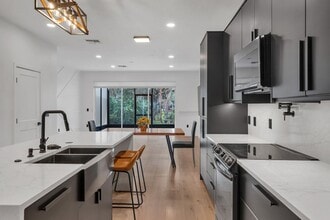 2170 Stockton Dr in Sanford, FL - Building Photo - Building Photo