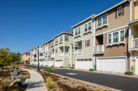 Radius in Mountain View, CA - Foto de edificio - Building Photo