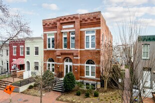 525 9th St NE in Washington, DC - Building Photo