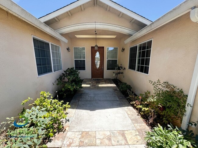 956 Marion Way in Sunnyvale, CA - Building Photo - Building Photo