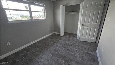 4952 Vincennes St in Cape Coral, FL - Building Photo - Building Photo