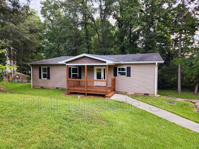 property at 2 Winston Ct