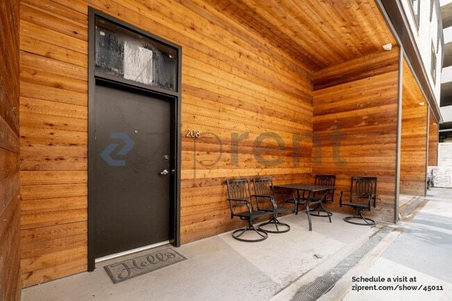 property at 1801 2nd Ave N