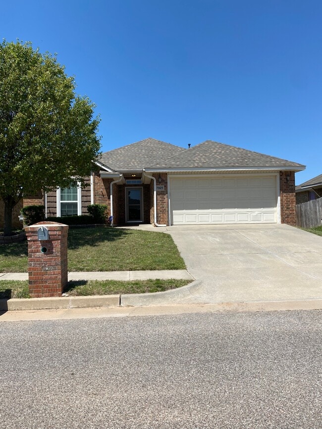 property at 7921 Frye Ln