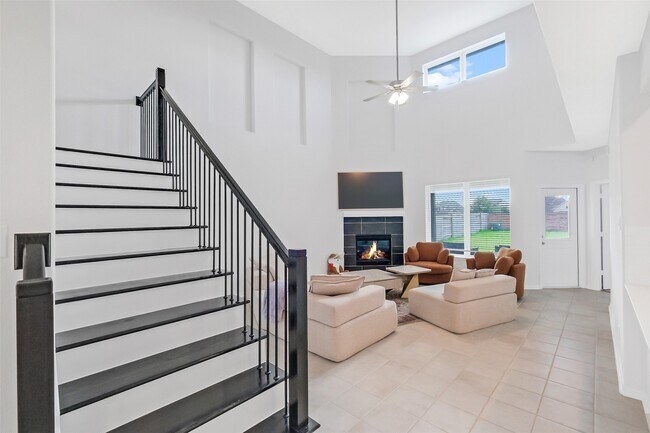 2445 Whisper Frst Dr in Katy, TX - Building Photo - Building Photo