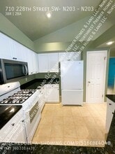 710 228th St SW in Bothell, WA - Building Photo - Building Photo