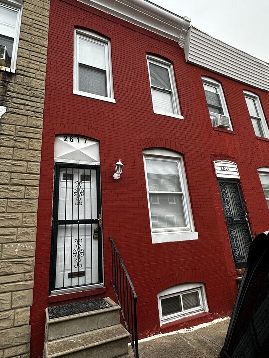 2617 Llewelyn Ave in Baltimore, MD - Building Photo