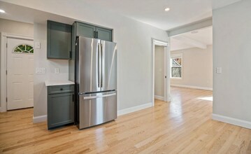29A Pine St in Portland, ME - Building Photo - Building Photo