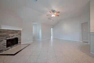 20218 Sandwith Dr in Katy, TX - Foto de edificio - Building Photo