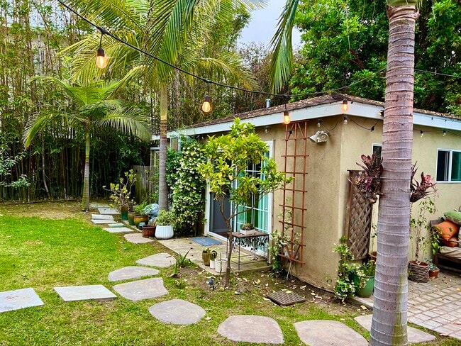 property at 10748 Charnock Rd