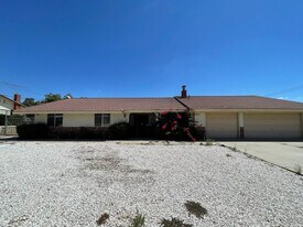 27390 Alessandro Blvd in Moreno Valley, CA - Building Photo