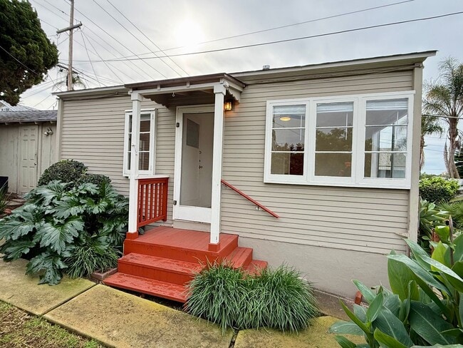 property at 4315-4315 Maryland St