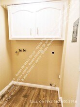 11106 Maple St in Los Alamitos, CA - Building Photo - Building Photo