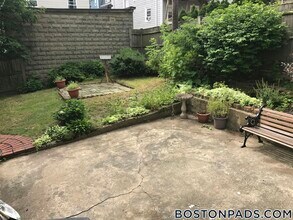 94 Heath St in Somerville, MA - Building Photo - Building Photo