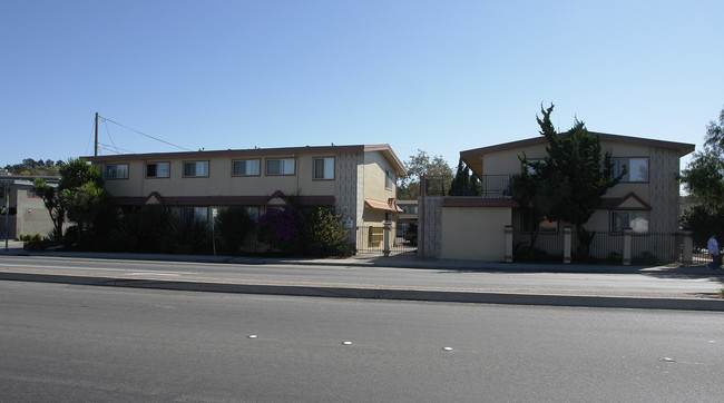 Willow Branch Apartments in San Pablo, CA - Foto de edificio - Building Photo